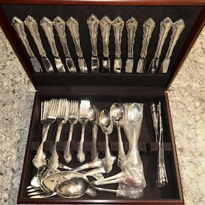 REED & BARTON Dresden Rose (Silverplate, 1953) Service for 12, 67 Piece Flatware Set