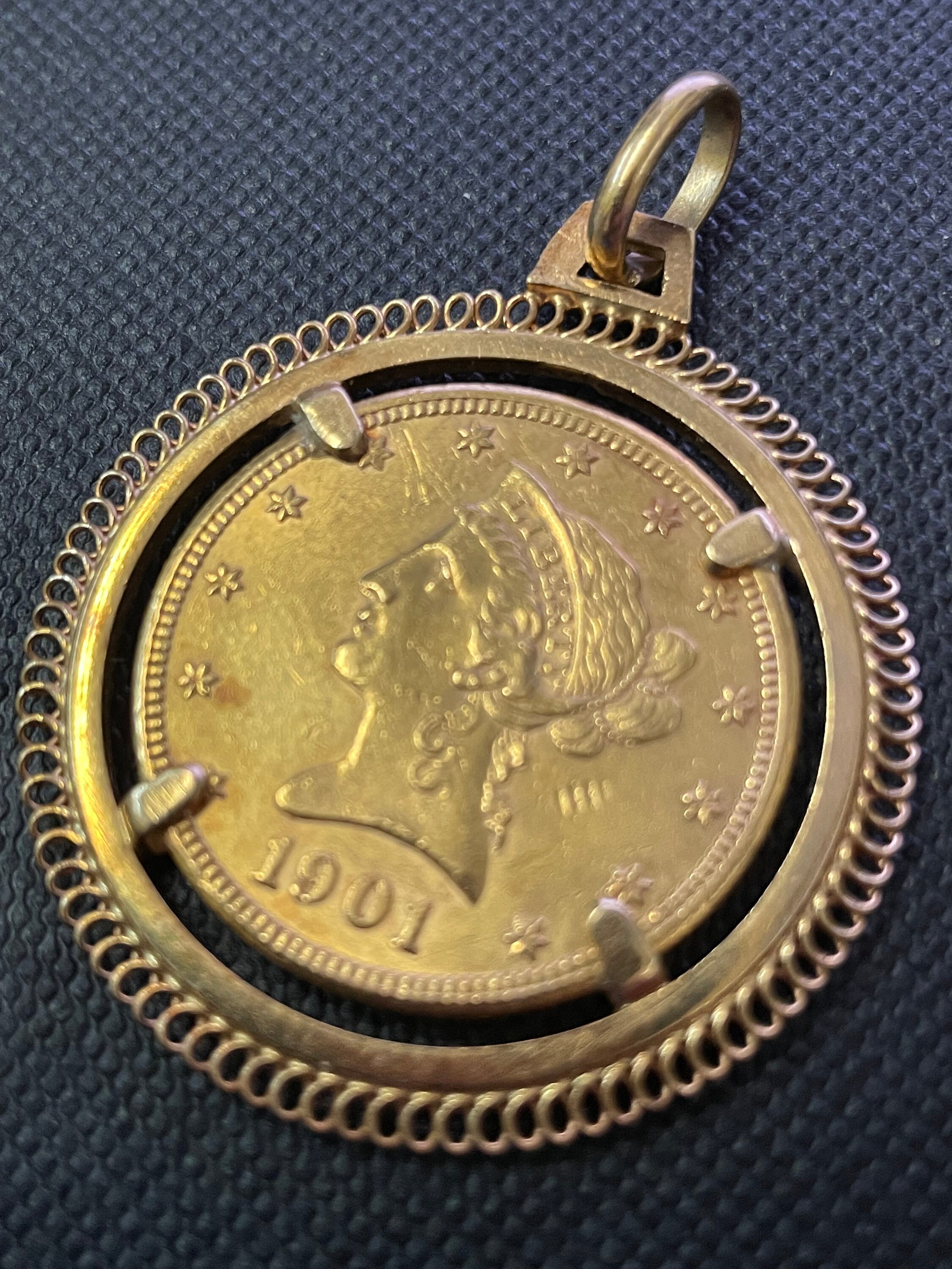 [Letter3 5] De1901 Gold 5 Dollar Cointerms Of Use - u447lzl