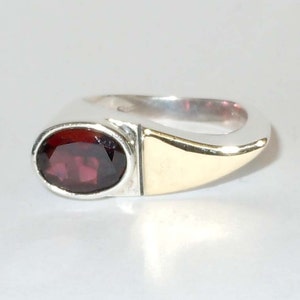 Vintage 14kt Gold Sterling Silver 2.00ct Garnet Statement Ring