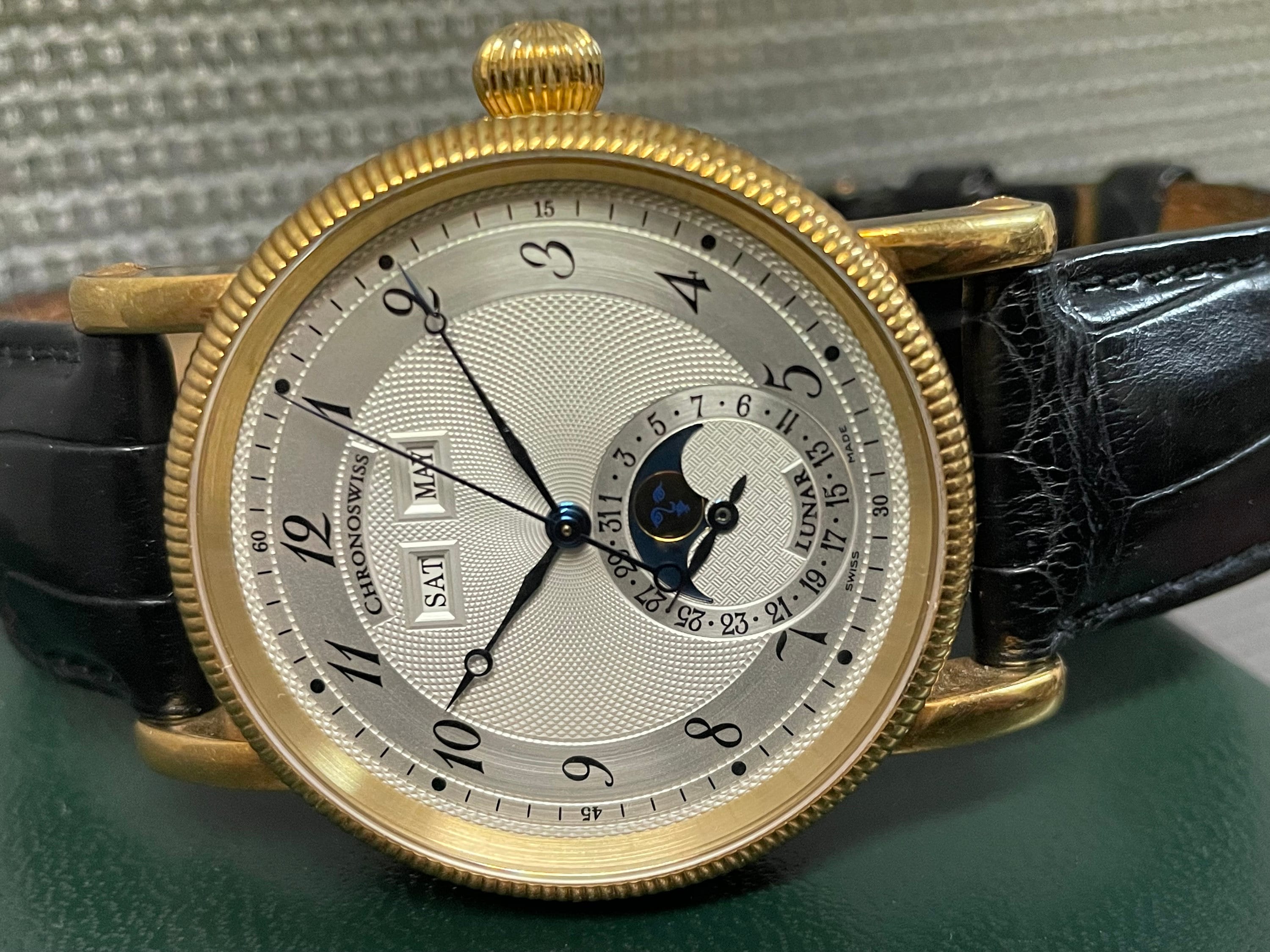 Men's 18K Yellow Gold Chronoswiss Luna Triple Calendar CH9321