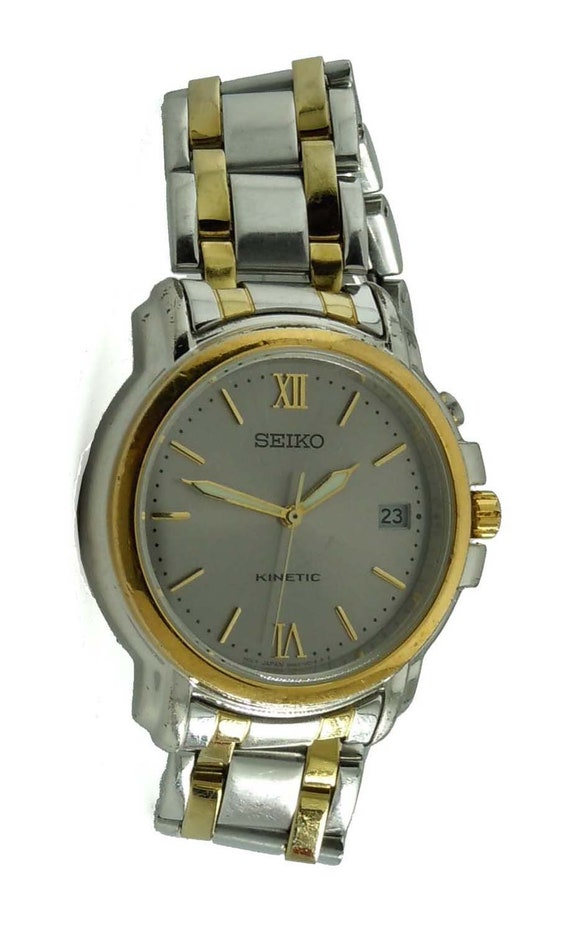 Buy Men's Two Tone Seiko Kinetic 5M62-0B20 Silver Stick Date Online in  India - Etsy