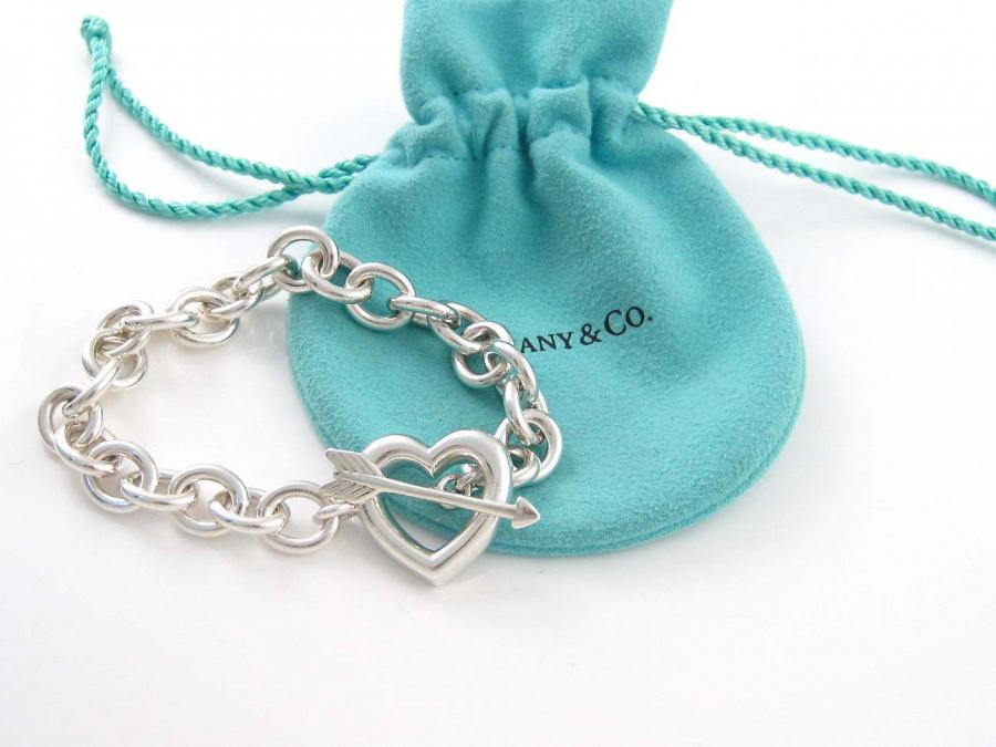 Tiffany and Co Sterling Silver Heart and Arrow Toggle Bracelet