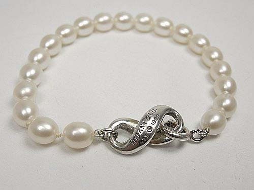 Tiffany and Co. Pearl Infinity Figure 8 