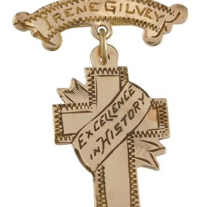 1938 Exzellenz in der Geschichte Rose Gold Filled SBS Graviertes Kreuz Irene Gilvey Brosche Pin Award Medal Kruzifix