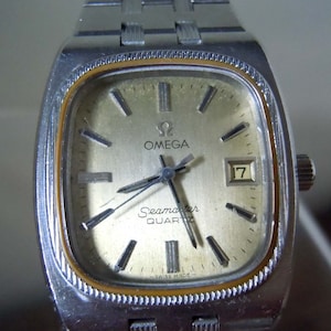 Midsize Stainless Steel Omega Seamaster 1360 Quartz Calendar Date Watch 1970s