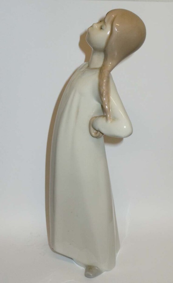 Lladro Girl With Hands Akimbo 4872 Porcelain Figurine - Etsy