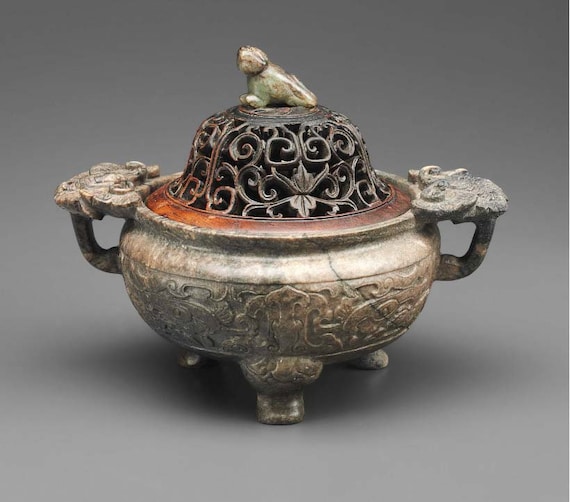 A Grey and Beige Jade Archaistic Tripod Censer Late Qing Dynasty