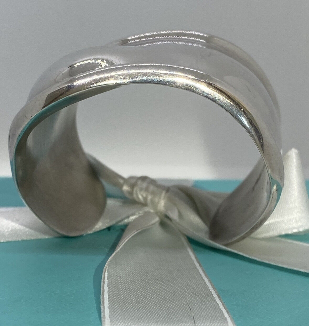 Sterling Silver Tiffany & Co 1978 Elsa PERETTI Medium Right BONE