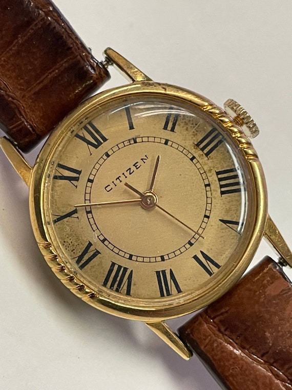 Gold Roman Numeral Citizen water resistant watch Corso - Men main image 4