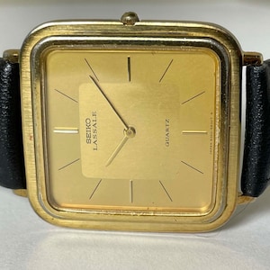 ULTRA Thin Mens Seiko Lassale Quartz Watch 9300-5830T Quartz Thin Watch Gold Tone Champagne Stick Dial Square New Black Leather Band/Battery