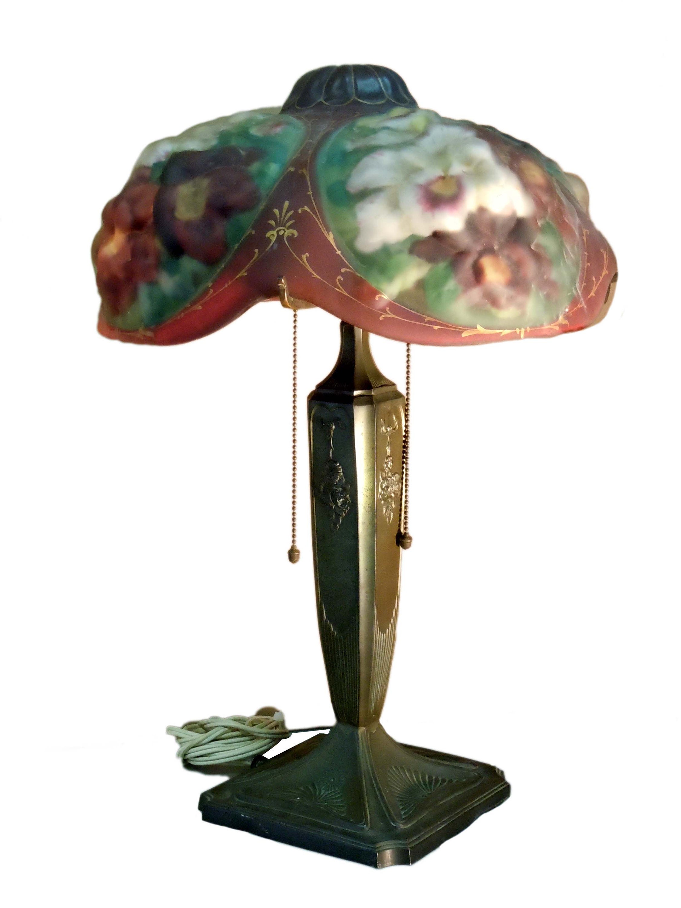Pairpoint Puffy Table Lamp 14 in. Oxford Shade Reverse-painted With Roses, Lilies, Daisies, and Irises Frosted, and Blown Art Glass