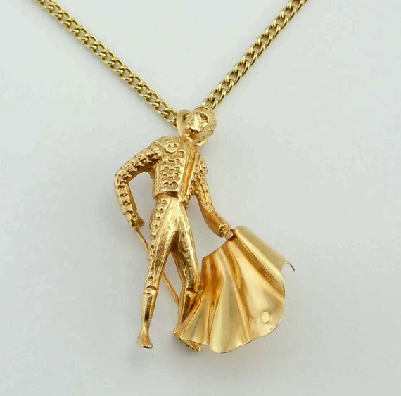18Kt Yellow Gold Matador Pendant Charm 18K with Ca