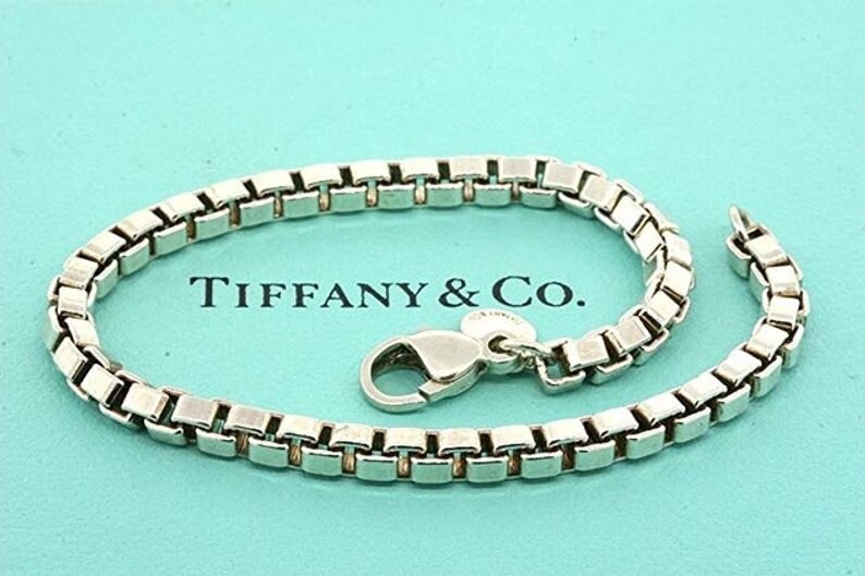 Tiffany \u0026 Co. Venetian Square Box Link 
