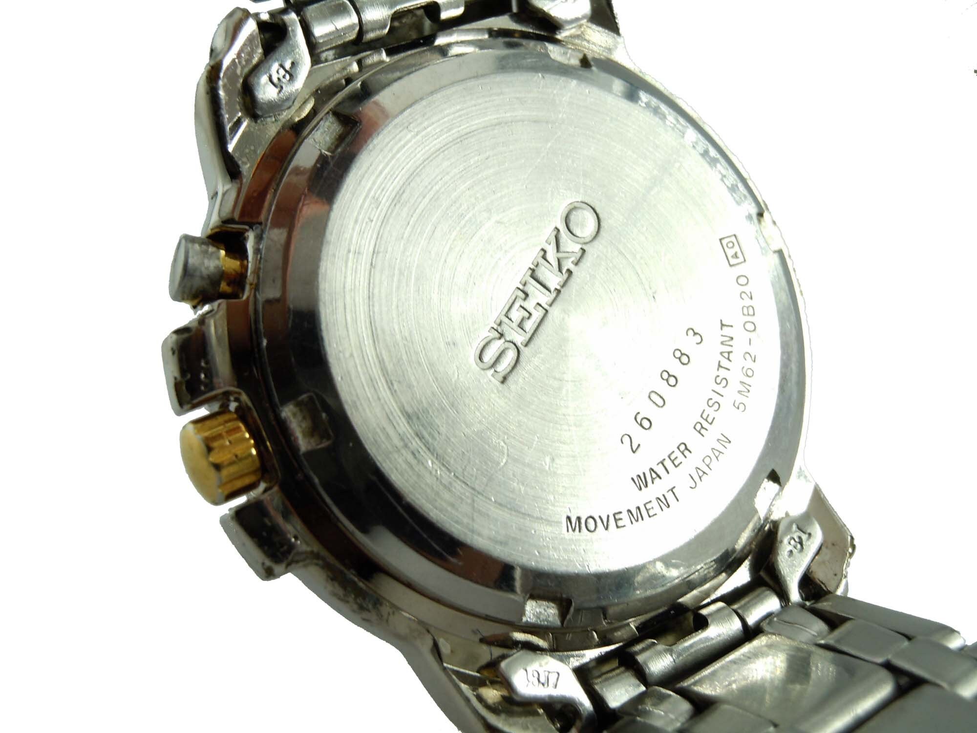 Buy Men's Two Tone Seiko Kinetic 5M62-0B20 Silver Stick Date Online in  India - Etsy