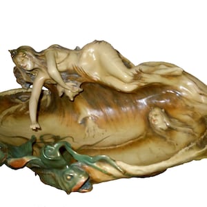 Riessner, Stellmacher & Kessel Amphora Vide Poche (Shaped Bowl), With Maidens and Sea Creatures, Turn-teplitz, Bohemia, Glazed Porcelain