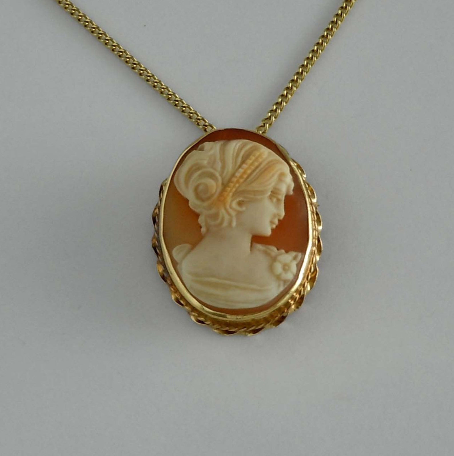 14K Yellow Gold Hand Carved Cameo Female Profile Cameo Pendant - Etsy