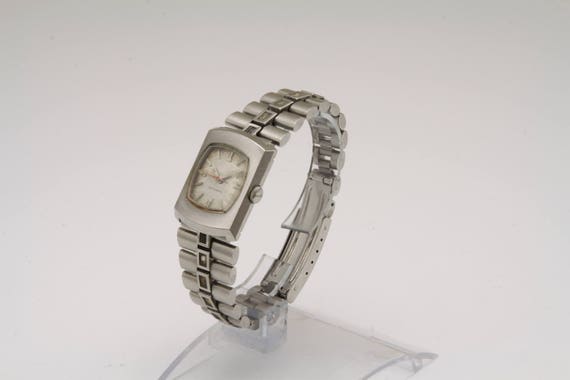 Vintage BULOVA N1 AUTOMATIC Ladies Stainless Steel  display picture 1