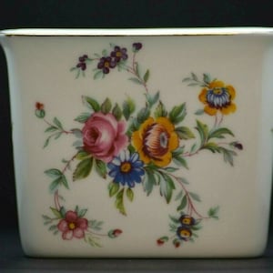 Minton Toothpick Holder Marlow Design Bone China Made in England Porcelain Floral Pattern Flowers