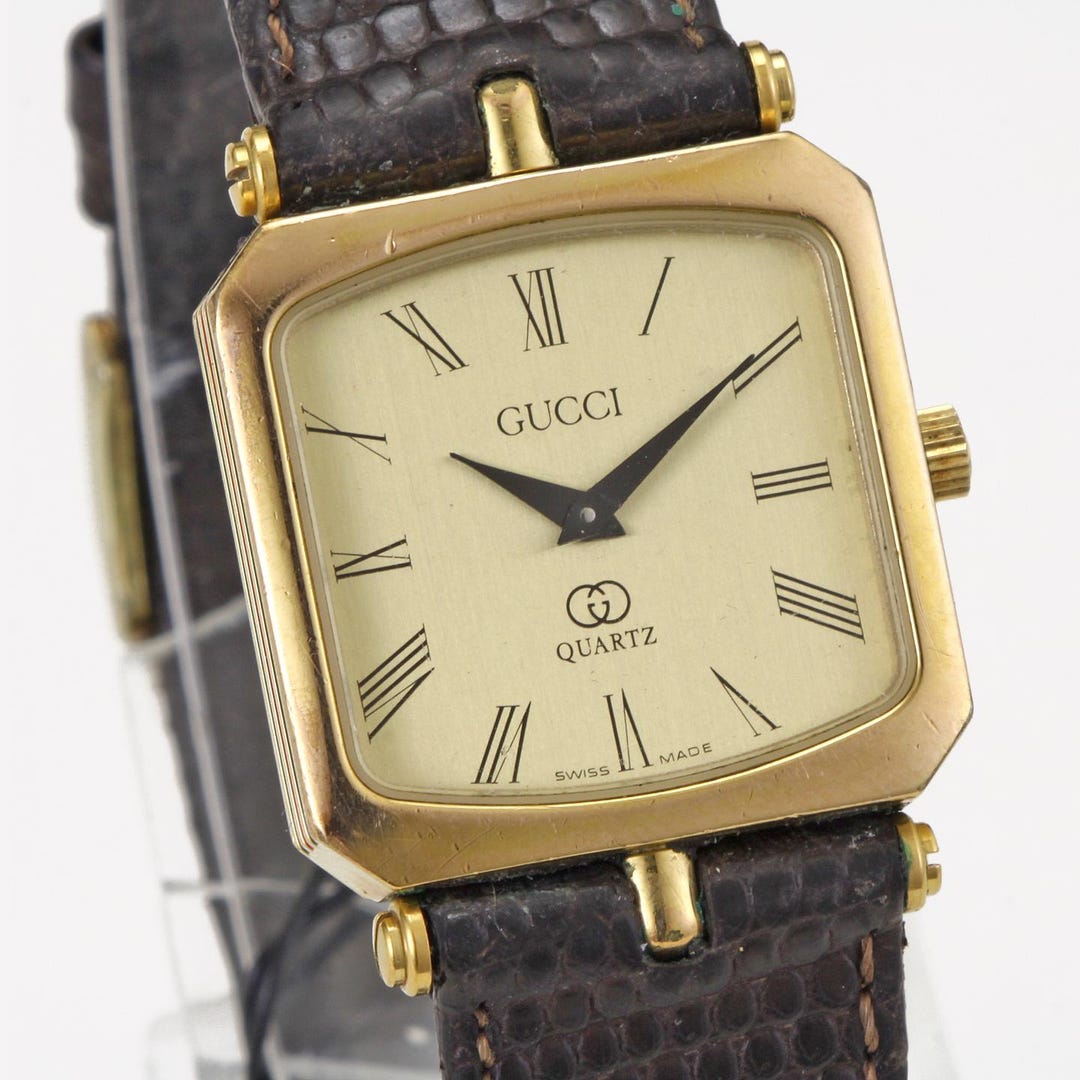 グッチ「シェリーライン」クォーツGPレディーススイス製25mmウォッチ