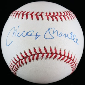 Authentic Mickey Mantle Signed Baseball PSA/DNA – AM07433 Certified Authentication Autograph Signature