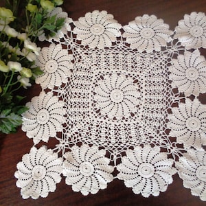 Traditional Greek Vintage Hand Crocheted White Squared  Table Clothes Dining Room Living Room Decoration