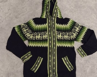 25% OFF - CLEARANCE SPECIAL - Size M - Schwarz/Hellgrüner Alpaka Hoodie