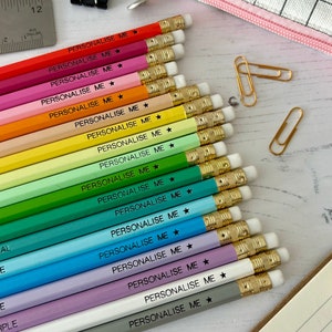 Personalisierte HB Bleistift-Set, schwarzer Folien-Text, Massen-Bleistifte, Klassengeschenk, Hochzeitsbevorzugung, Junggesellinnenabschied