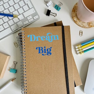Conjunto de caderno Dream Big e lápis HB opcional - presente de caixa de correio - mentalidade positiva