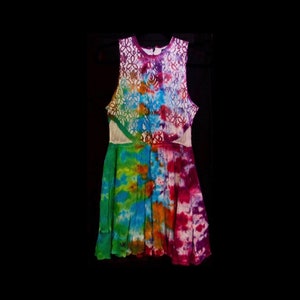 Tie-Dye Hand Dyed Rainbow Splatter Dress with Lace and Peekaboo Sides Size 10