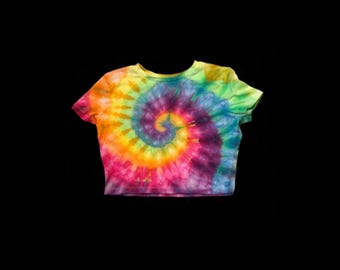 Tie-Dye Junior Crop T Shirt Size Large Rainbow Spiral Bright Ice Dye