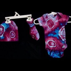 Tie-Dye Purple Blue Geode/Galaxy  Baby Onesie Set with Matching Socks, Beanie Hat, and Blanket Gift Set Handmade Infant 0-3M One of a Kind