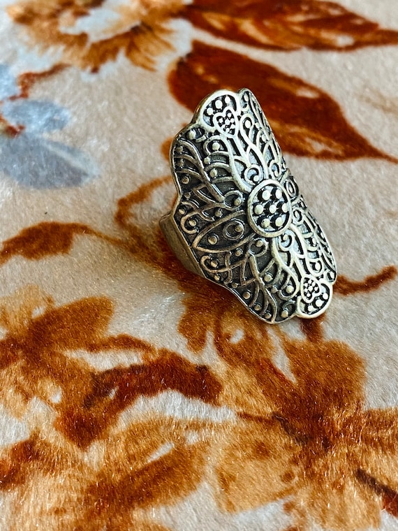 Vintage Engraved Silver Statement Ring - image 2