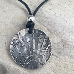 Handmade Organic Silver Round Shell Leather Necklace