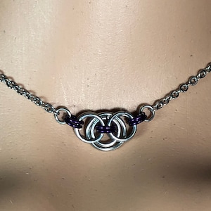 choker eternity circle chainmaille chain mail handmade modern statement symbolic jewelry fashion accessory