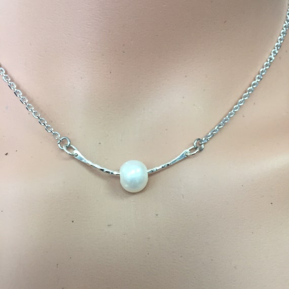 Pearl day collar deals