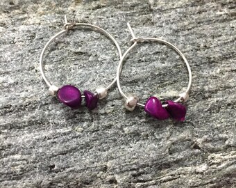 purple stone Beaded chips silver metal hoop earrings with silver metal bead accents