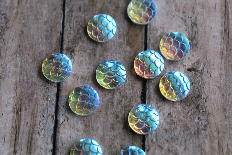10mm Clear AB Scale Resin Cabochon