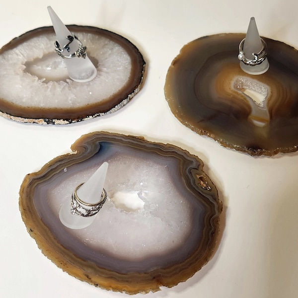 Natural Agate Ring Stand  - Stones//Minerals//Geodes//Crystals//Boho Jewelry Storage