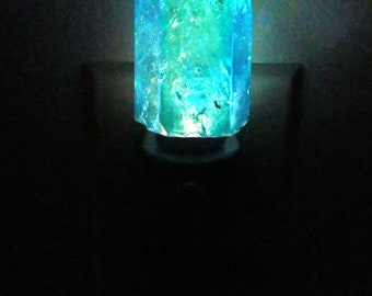 Aqua Aura Quartz Crystal Tower Night Light – LED Gemstone Sensor