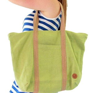 Women Oversized Heavy Duty Soft Jute Canvas  Beach Travel Large Tote Bag with Twill-Cotton Lining and Zipper Closure and inside pockets