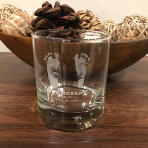 Baby footprints, beer glass, pint glass, custom beer glass, gifts for dad, first time dad gift, memorial gifts, pint glass, baby footprints Whiskey Glass