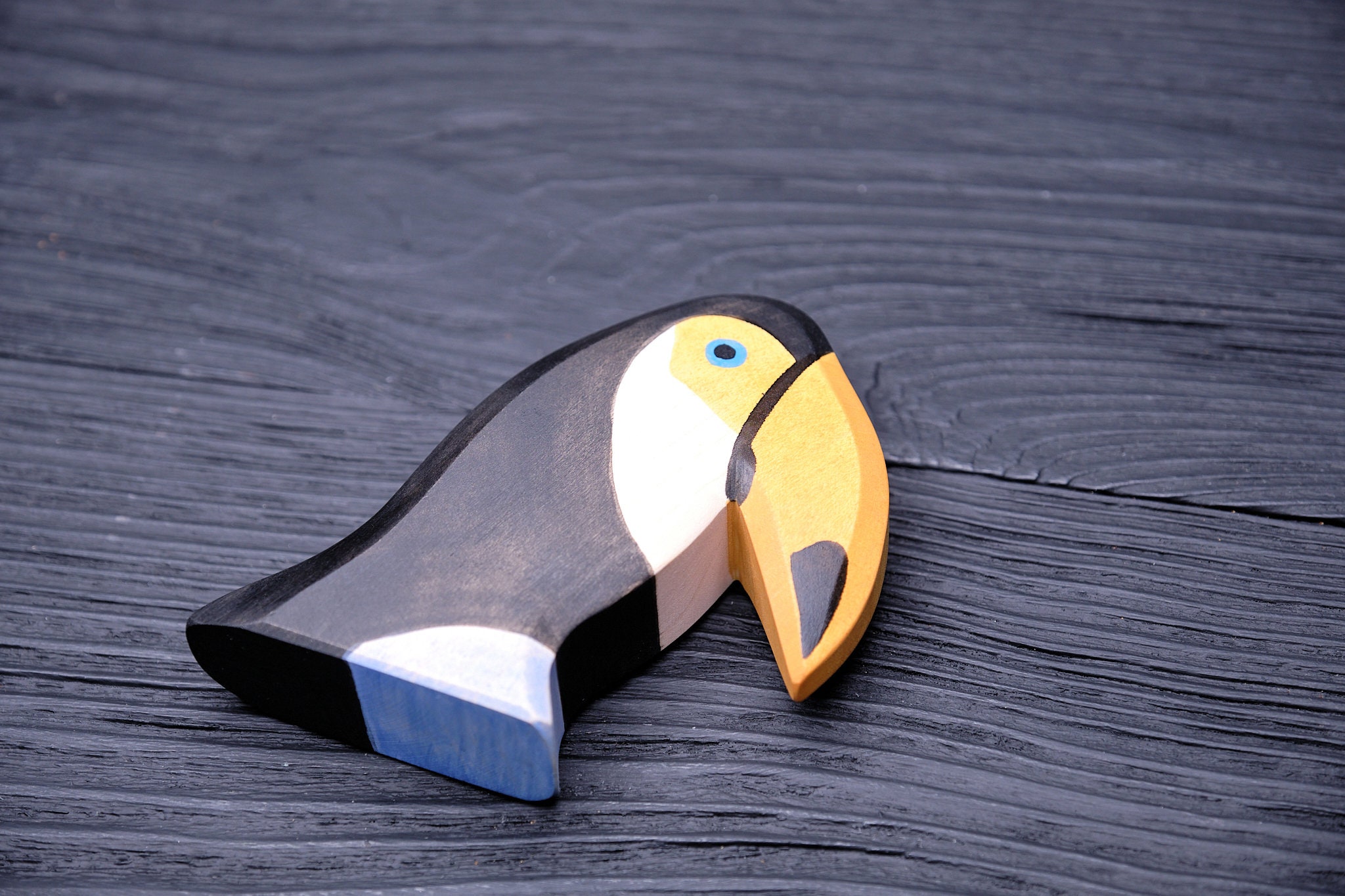 トゥカン鳥の置物(オオハシ) 楽天市場】貯金箱 オニオオハシ トーカン