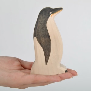 Penguin - Waldorf Toy - Wood eco toy Penguin - Sea Animal - Wooden Animals - Wooden Toy - Natural Toy - Woodcarving - DadakaCraft