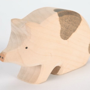 Wooden Pig - Carved Animals - Baby Gifts - Educational Toys - Eco Products -  Wooden Animal - Hand Carved Animal - Pig - Dadakacraft