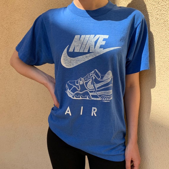 nike air graphic t shirt