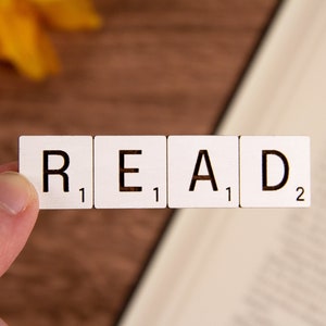 Imán de madera elegante con letras "Read Letter", decoración para el frigorífico, regalos literarios