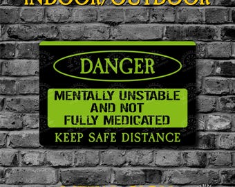 Lustiges Metall Schild Gefahr instabil sichere Distanz Bar Metall Wand Dekor Geschenk für ihn Papa Mancave Haus Bar Wand Dekor Garage Schild Outdoor