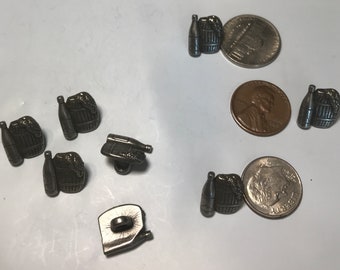 8 pieces Silver Metal Wine & Barrel Buttons, 1/2" x 1/2"