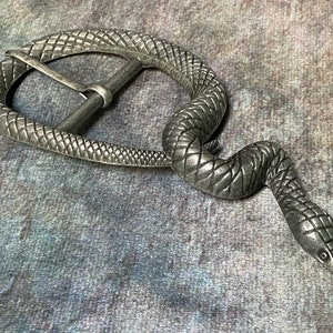 Unique Snake Belt Buckle Pewter Color 6" (L) x 2 5/8" (w)