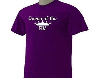 QUEEN Of THE RV/Recreational Vehicle/Camper/Motor Home/Trailer/Travel/Family Fun/Funny Humor Camiseta